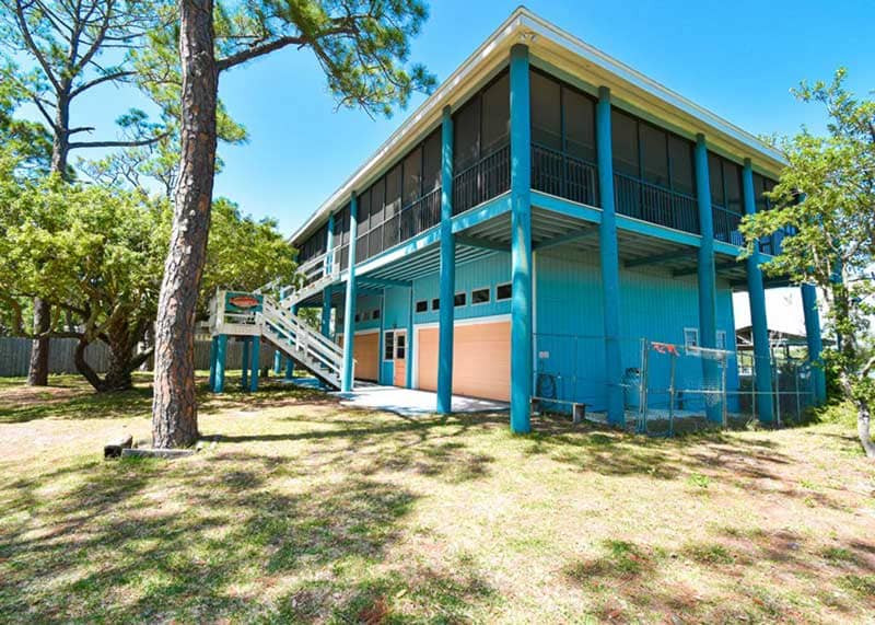 Cedar Key's Painted Sky Lodge